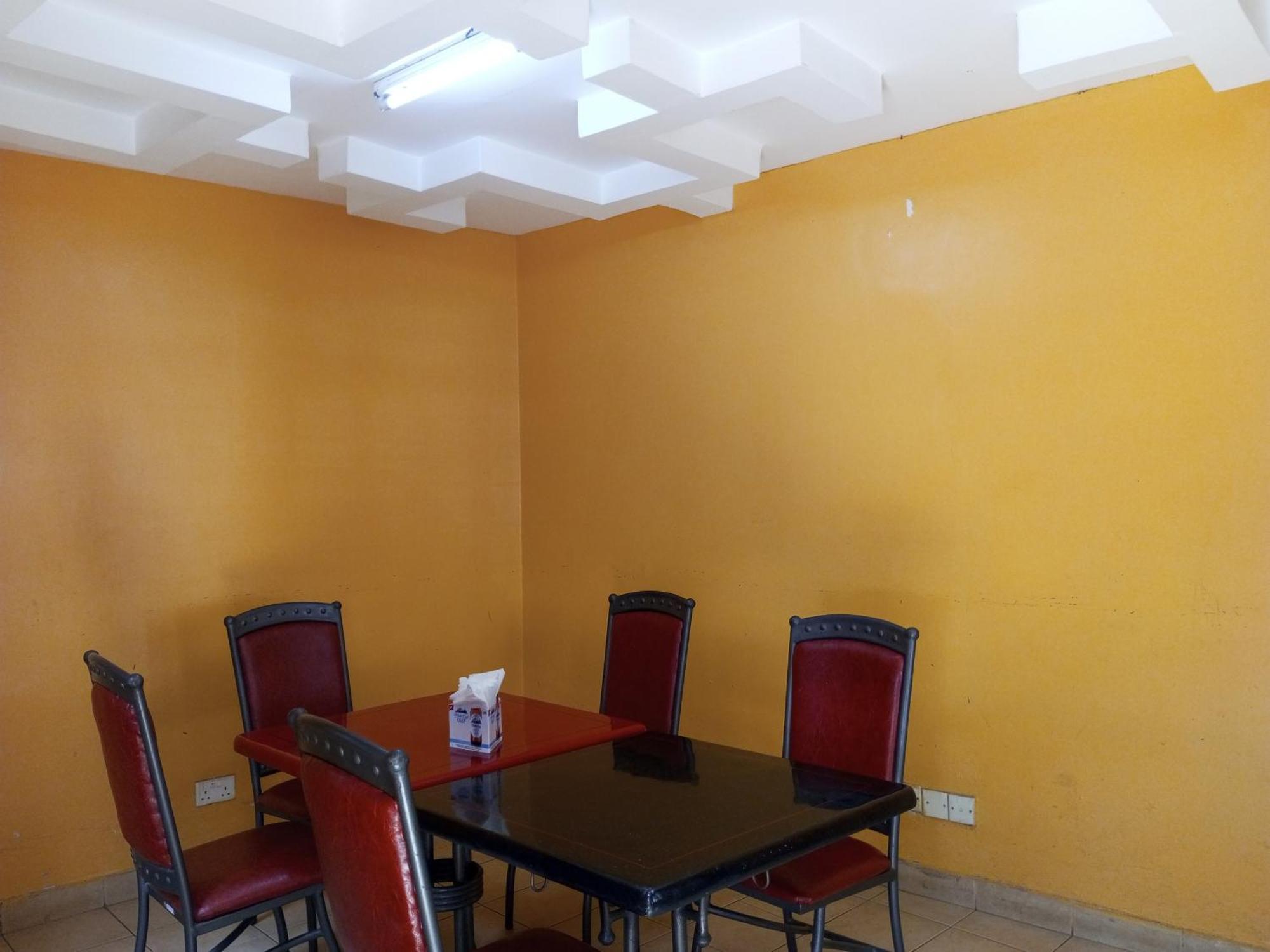 Fourth Parklands Hotel Найроби Екстериор снимка