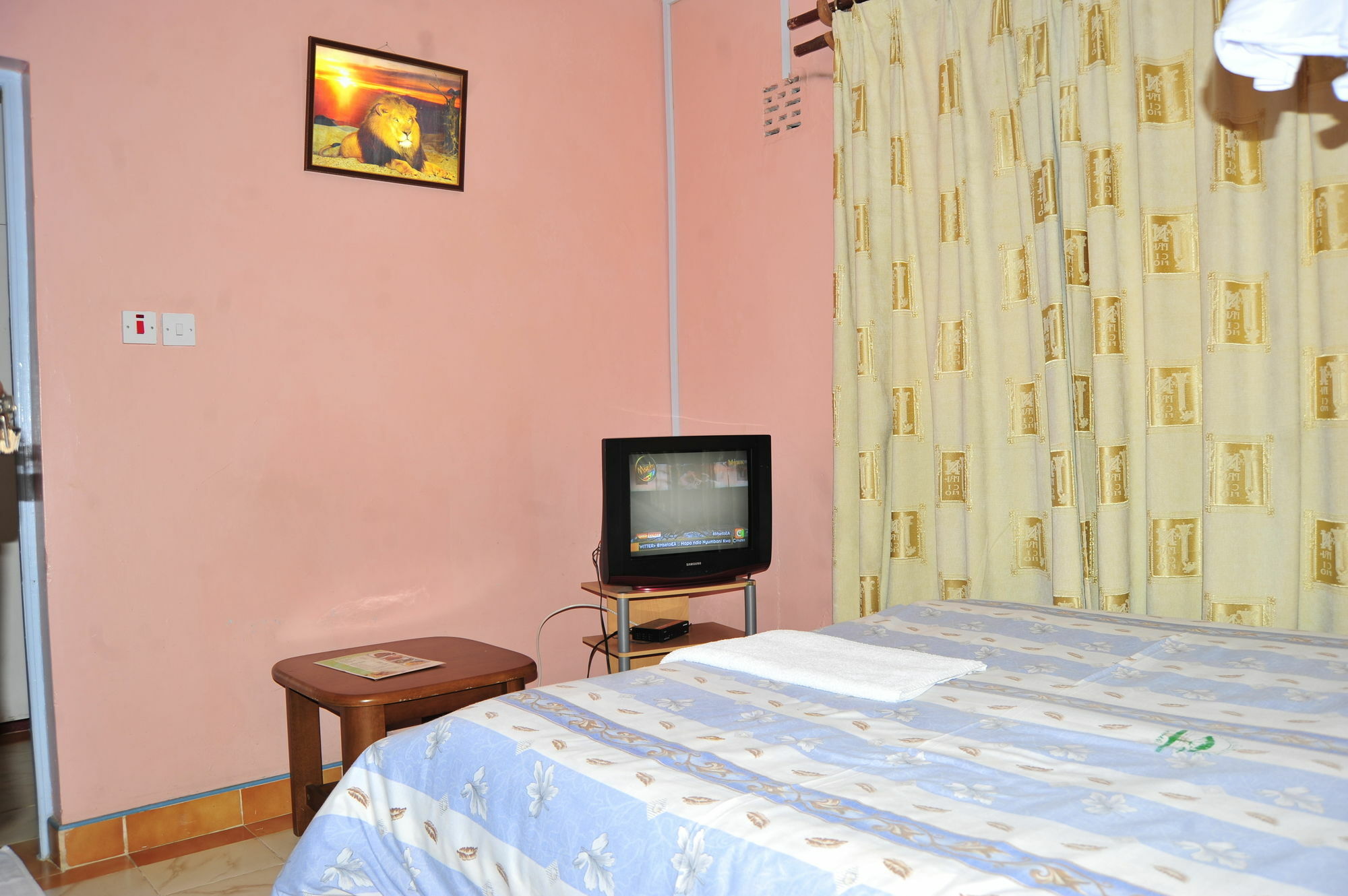 Fourth Parklands Hotel Найроби Екстериор снимка